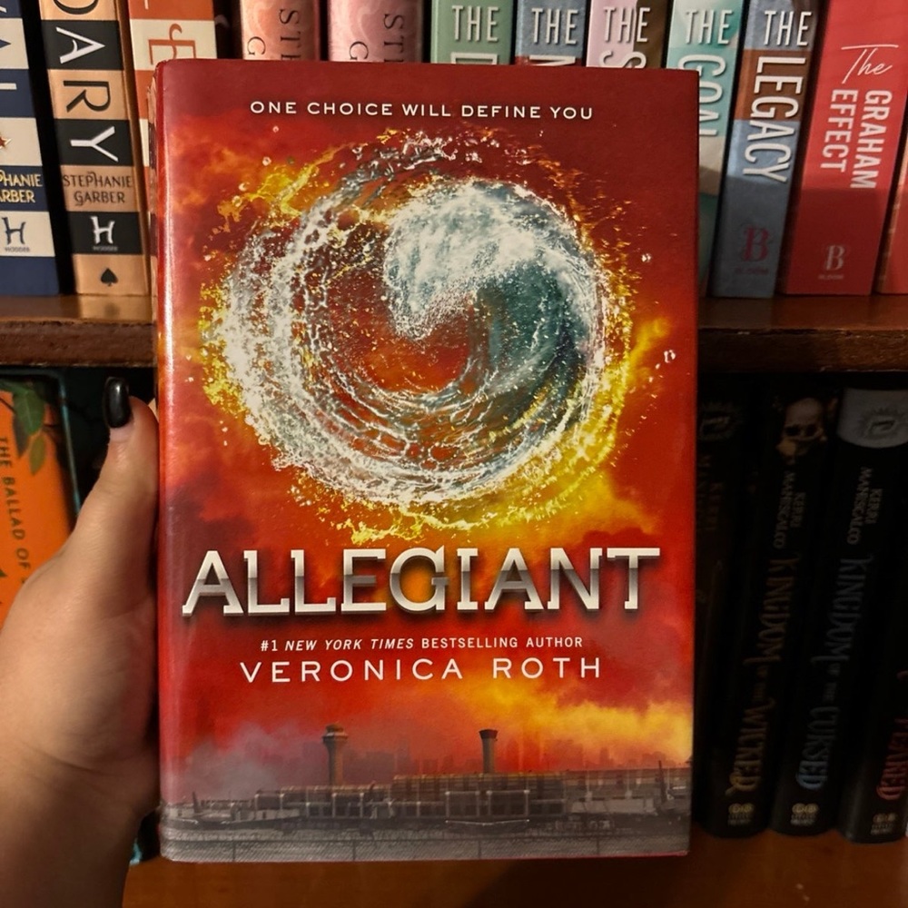 Allegiant by Veronica Roth first edition